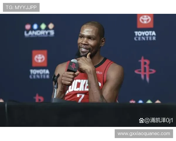 乌度卡称杜兰特状态依旧如昔认真对待比赛毫无下滑迹象